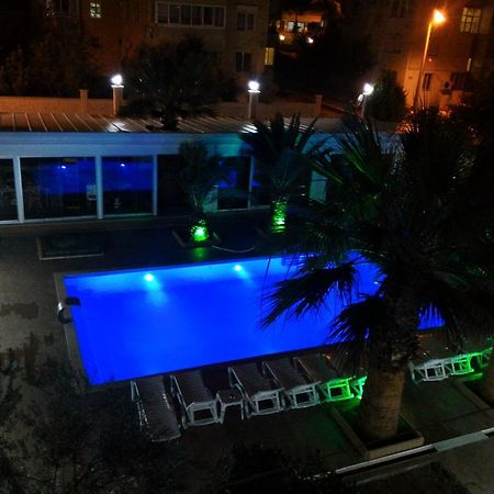 Uzunhan Hotel Ayvalik Ngoại thất bức ảnh