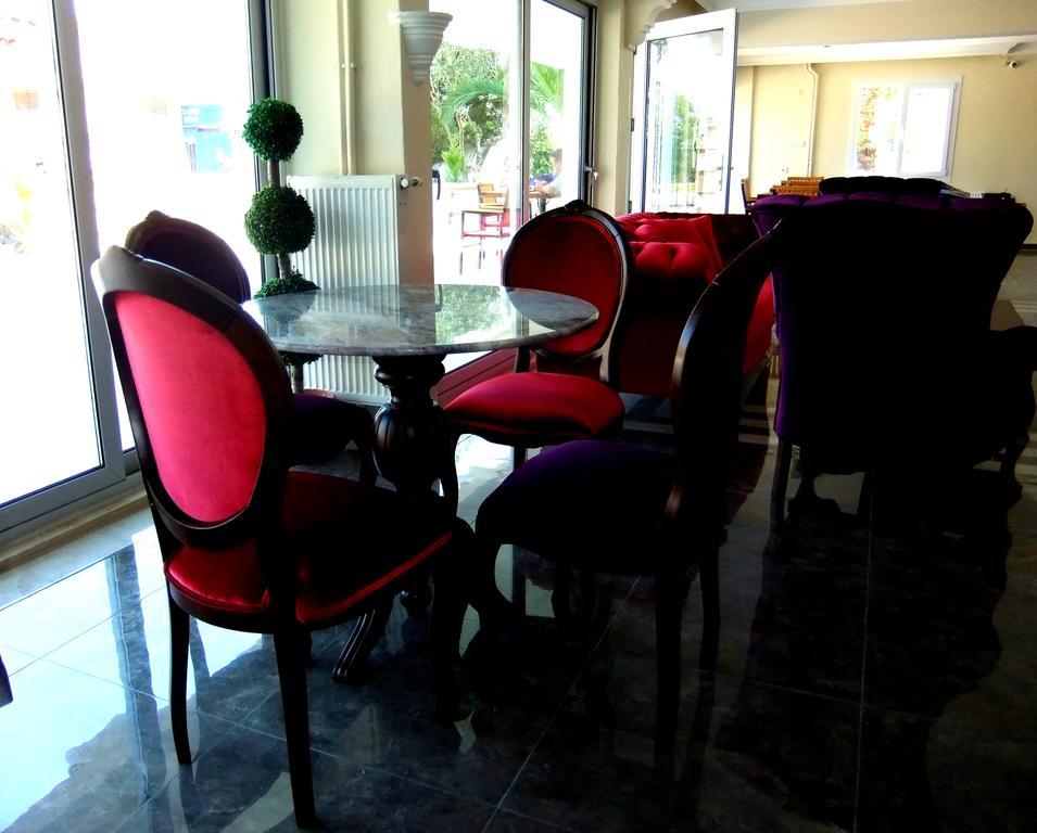 Uzunhan Hotel Ayvalik Ngoại thất bức ảnh