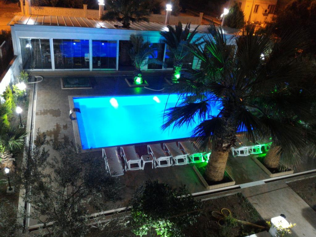 Uzunhan Hotel Ayvalik Ngoại thất bức ảnh
